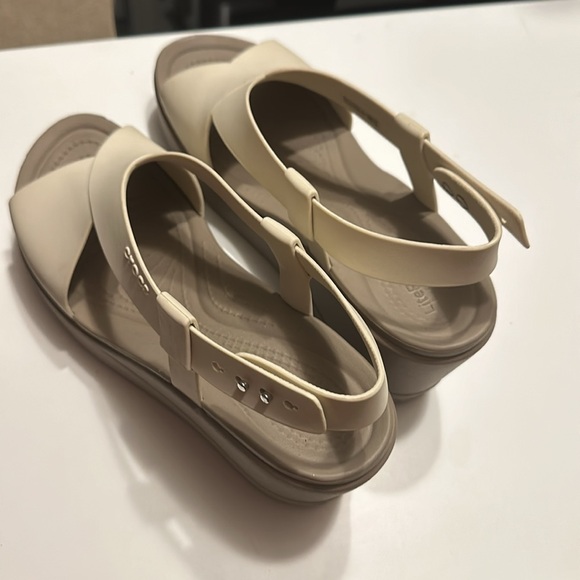 Crocs - Picture 6 of 7